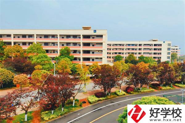 成績(jī)比較好在長(zhǎng)沙推薦去哪些中職？學(xué)什么專業(yè)？