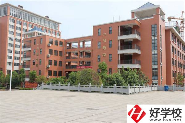 男生可以學(xué)幼兒保育專業(yè)嗎？郴州有學(xué)校推薦嗎？