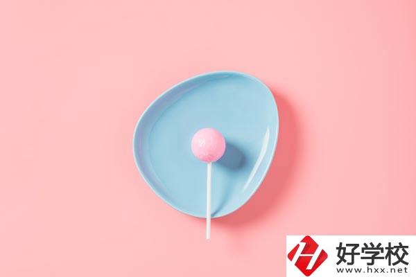 岳陽市網(wǎng)絡工程職業(yè)技術學校有什么專業(yè)？就業(yè)前景好不好？