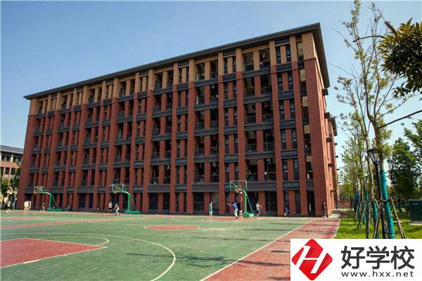 常德財經(jīng)學(xué)校哪些專業(yè)比較好？