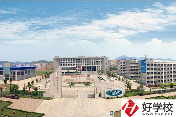 婁底有哪些民辦職高？哪所比較好？