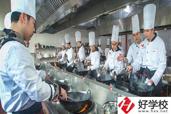 株洲比較好的廚師培訓(xùn)學(xué)校有哪些？烹飪專(zhuān)業(yè)好就業(yè)嗎？