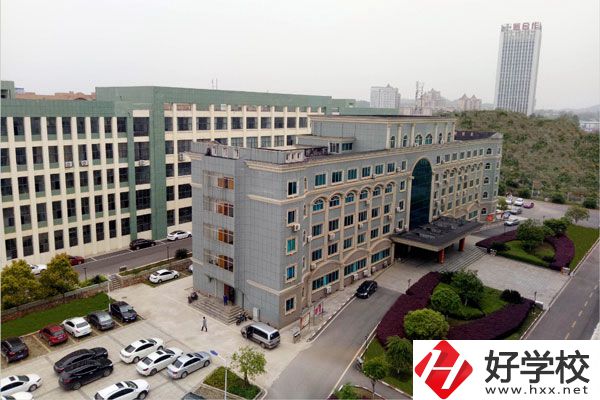 婁底技師學院怎么樣？有哪些專業(yè)？