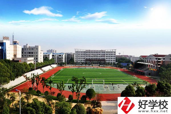 湖南岳陽縣職業(yè)中等專業(yè)學(xué)校值得初中畢業(yè)生報考嗎？