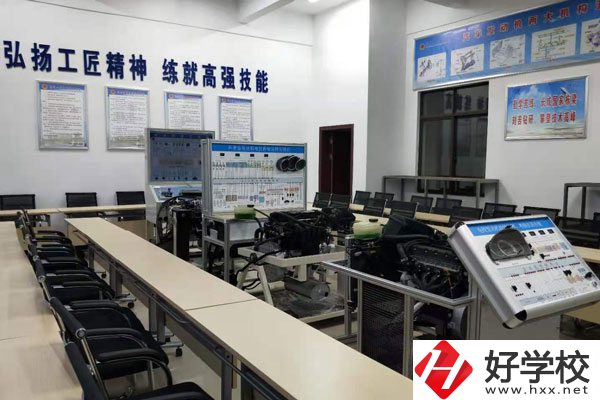 永州市工業(yè)貿(mào)易中等專業(yè)學(xué)校好不好？