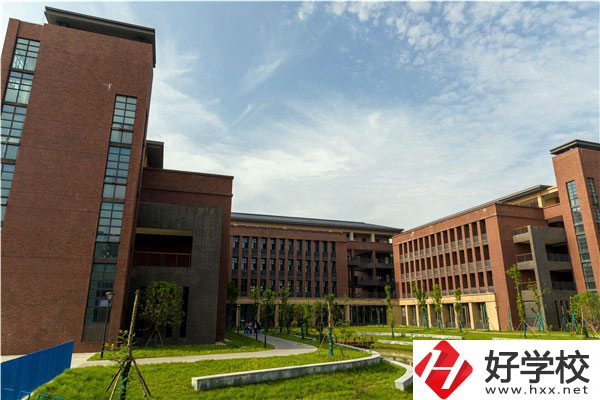 常德汽車機電學校就業(yè)好不好？師資力量怎么樣？