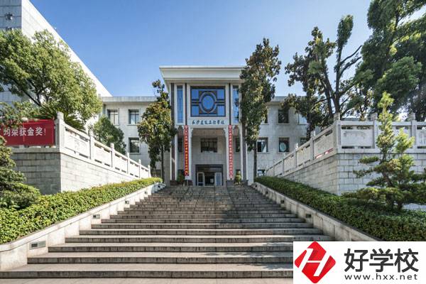 長沙建筑工程學(xué)校如何？有哪些招生專業(yè)？