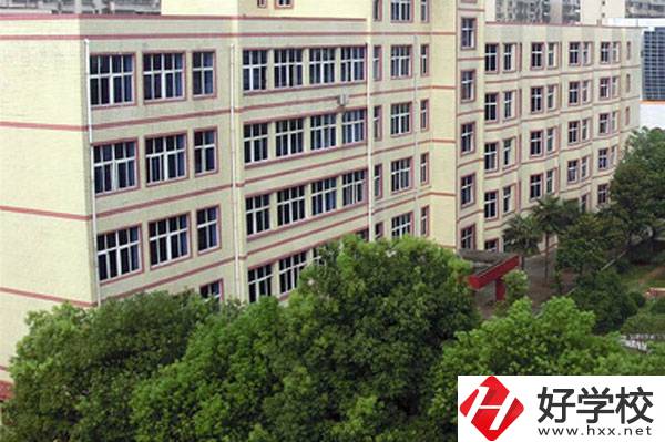 初中畢業(yè)讀中專，郴州工業(yè)交通學(xué)校好不好？