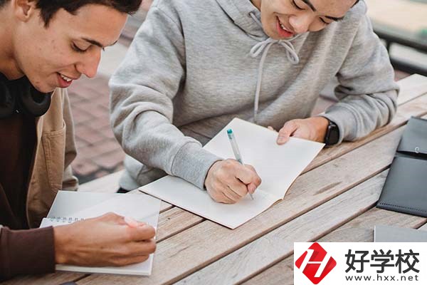 長沙經(jīng)貿(mào)是公辦還是民辦（長沙經(jīng)濟貿(mào)易?？茖W(xué)校）