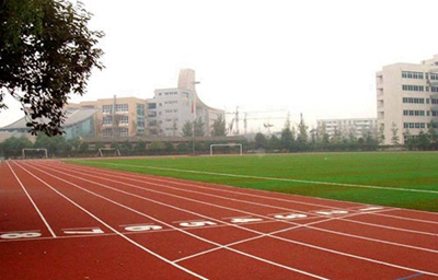 青島市石化高級技工學校2024年學費多少？貴嗎？